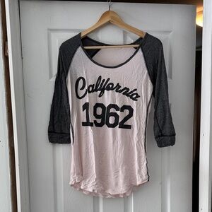 Garage Women's Pink and Gray Raglan Tee